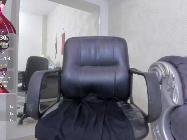Katherin-Cruzz live cam on BongaCams