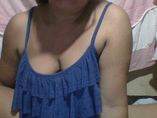 PinayAnna live webcam show