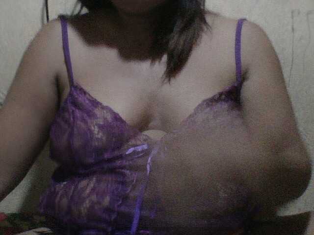 PinayAnna Live Cam on BongaCams