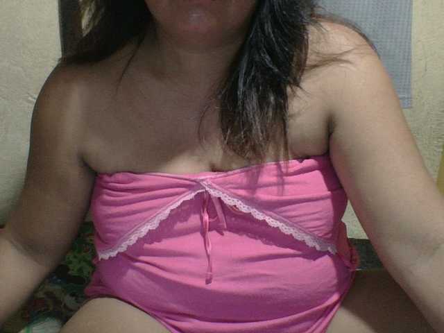 PinayAnna live webcam show