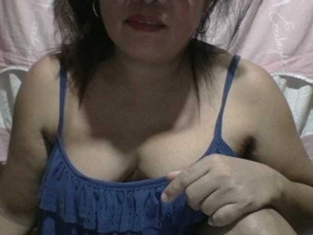 PinayAnna live webcam show