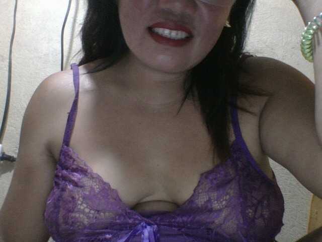 PinayAnna live cam on BongaCams