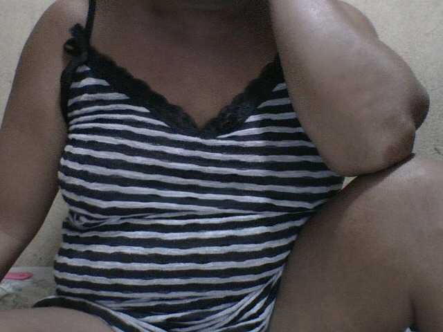 PinayAnna live cam on BongaCams