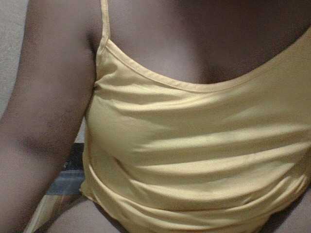 PinayAnna live cam on BongaCams