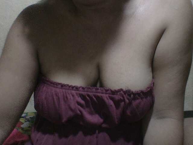 PinayAnna live cam on BongaCams