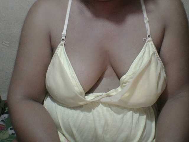 PinayAnna live cam on BongaCams