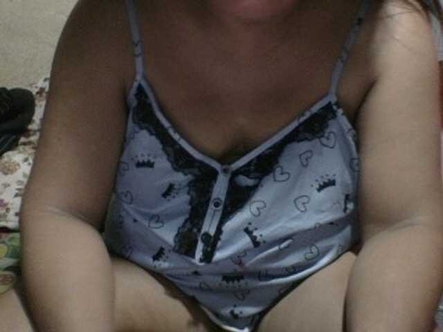 PinayAnna live webcam show