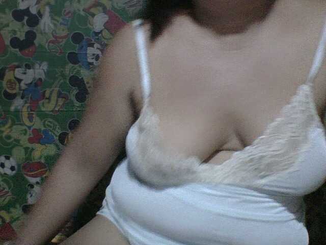 PinayAnna