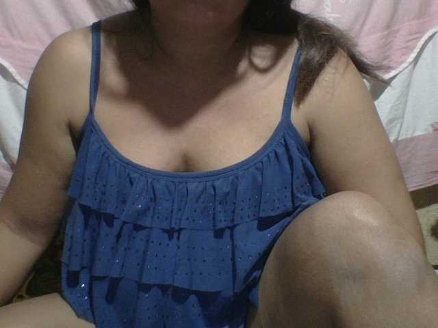 PinayAnna live webcam show