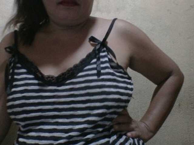 PinayAnna live cam on BongaCams