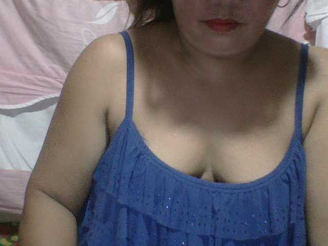 PinayAnna live webcam show