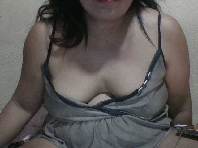 PinayAnna webcam