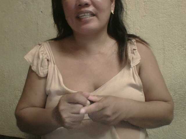 PinayAnna webcam