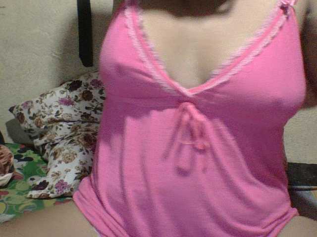 PinayAnna live webcam show