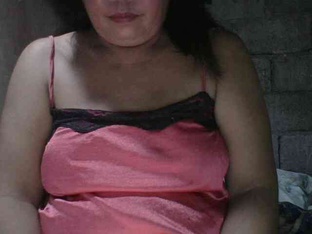 PinayAnna webcam