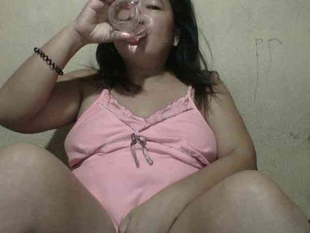 PinayAnna webcam