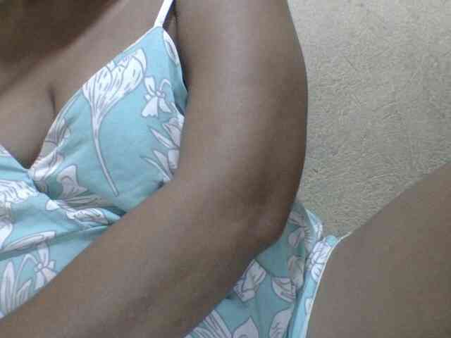 PinayAnna webcam