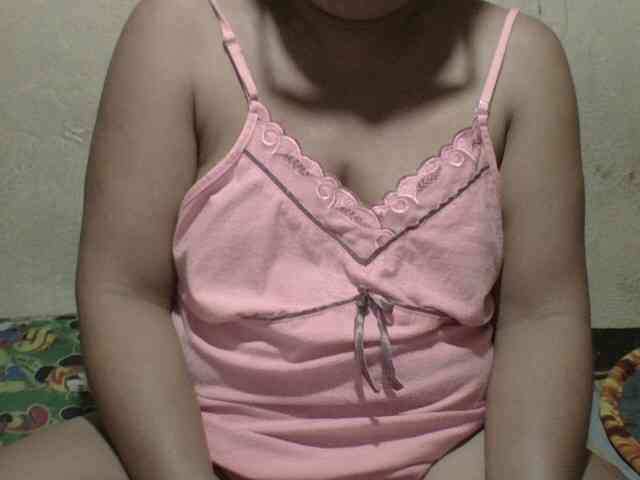 PinayAnna webcam