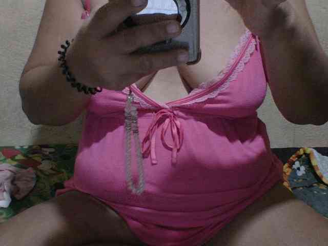 PinayAnna webcam