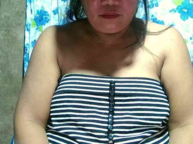 PinayAnna webcam