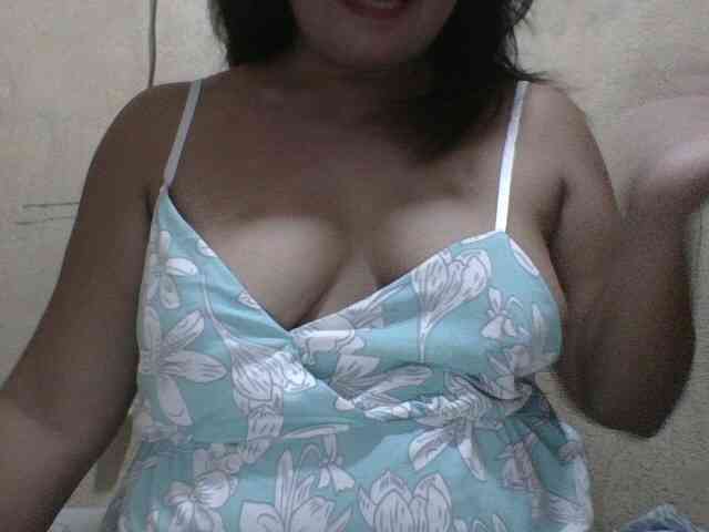 PinayAnna webcam