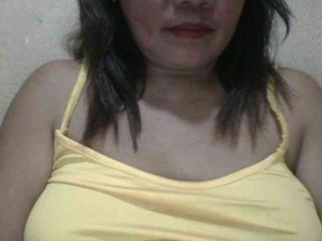 PinayAnna webcam