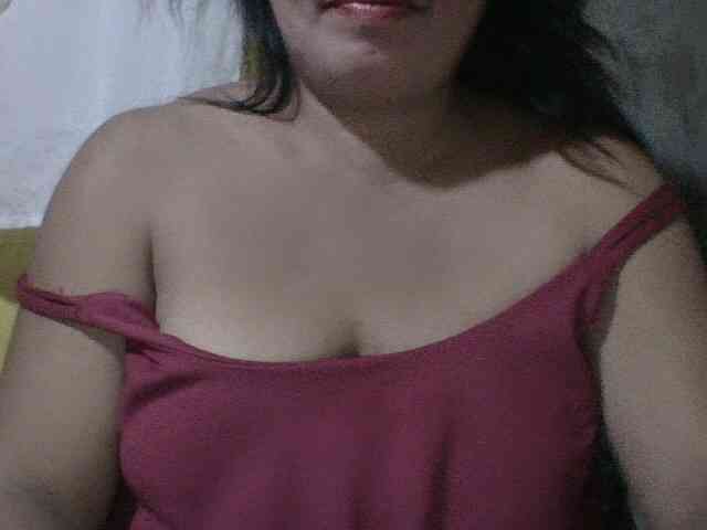 PinayAnna webcam