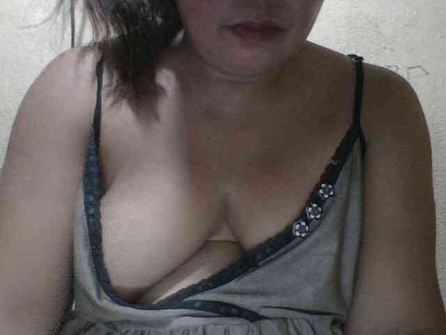 PinayAnna webcam