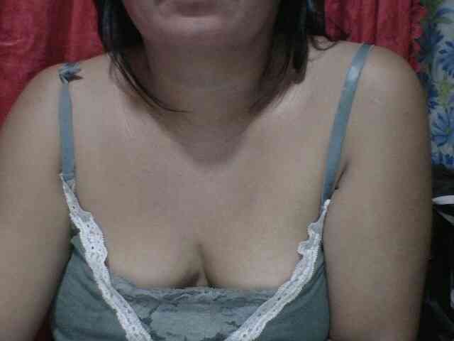 PinayAnna webcam