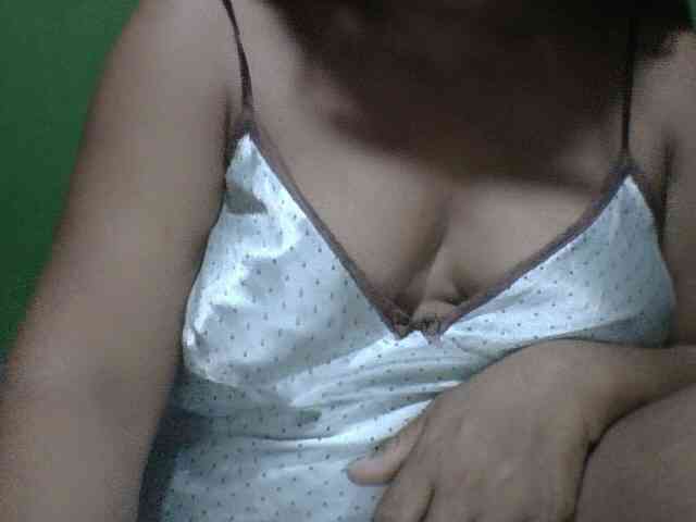 PinayAnna webcam