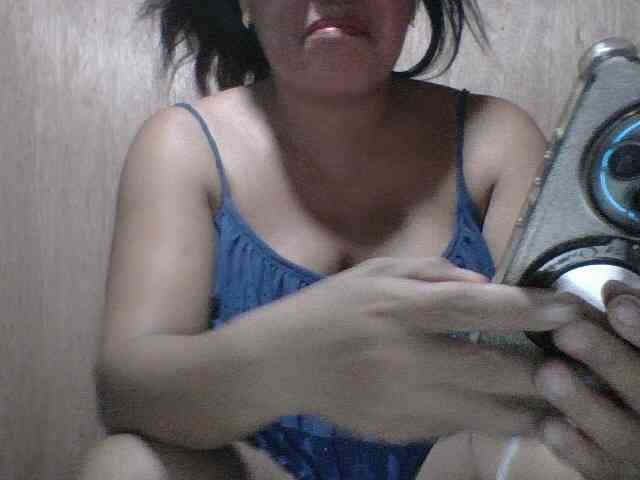PinayAnna webcam