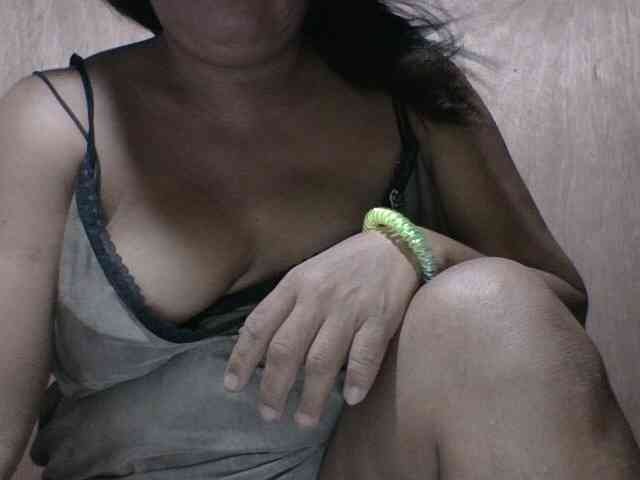 PinayAnna webcam