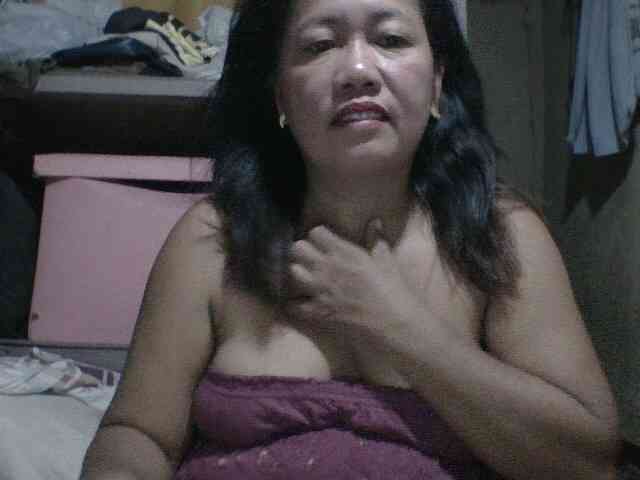 PinayAnna PinayAnna