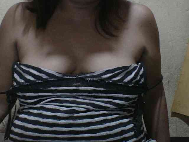 PinayAnna webcam