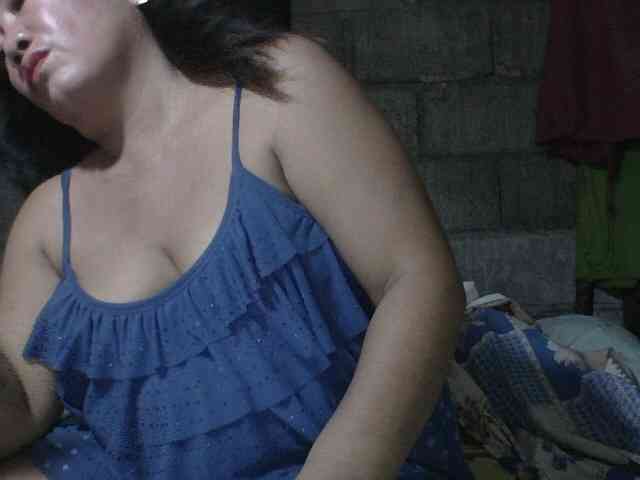 PinayAnna webcam