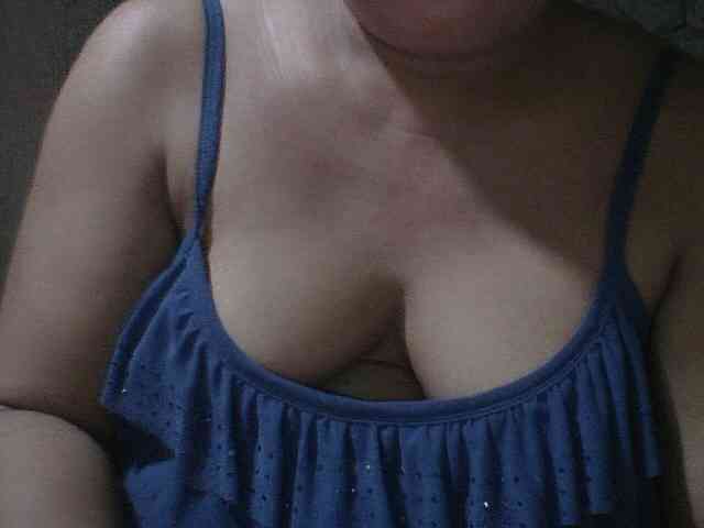 PinayAnna webcam