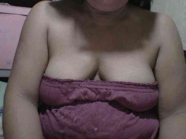 PinayAnna webcam