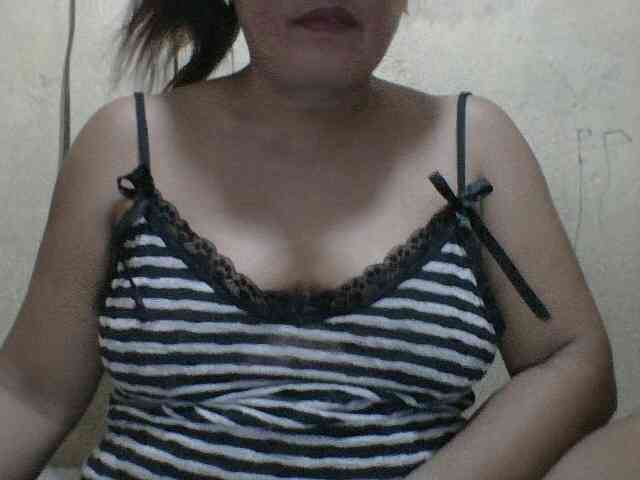 PinayAnna webcam