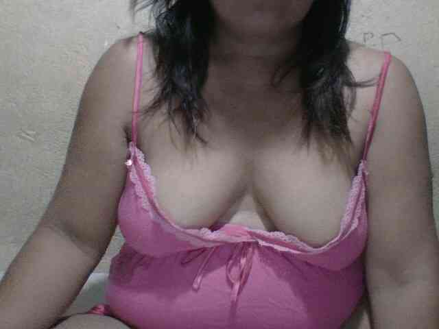 PinayAnna webcam