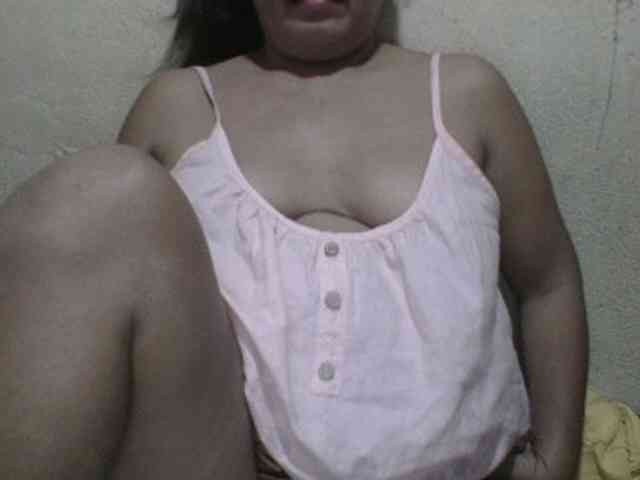 PinayAnna webcam