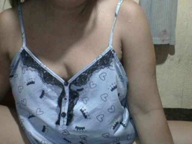 PinayAnna webcam