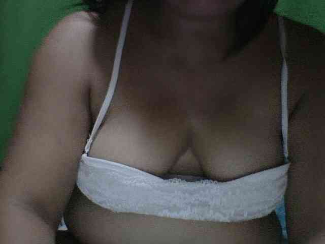 PinayAnna webcam