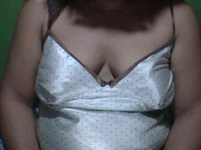 PinayAnna webcam