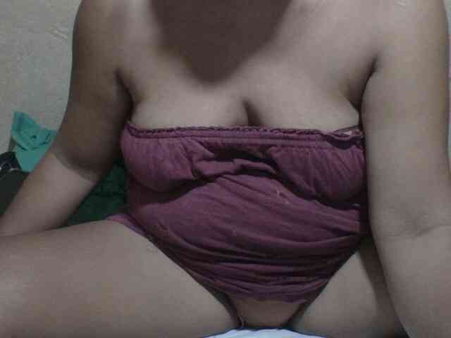 PinayAnna webcam