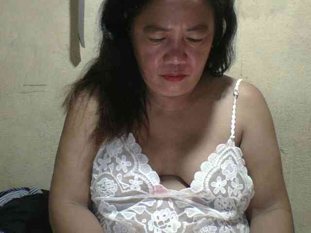 PinayAnna webcam