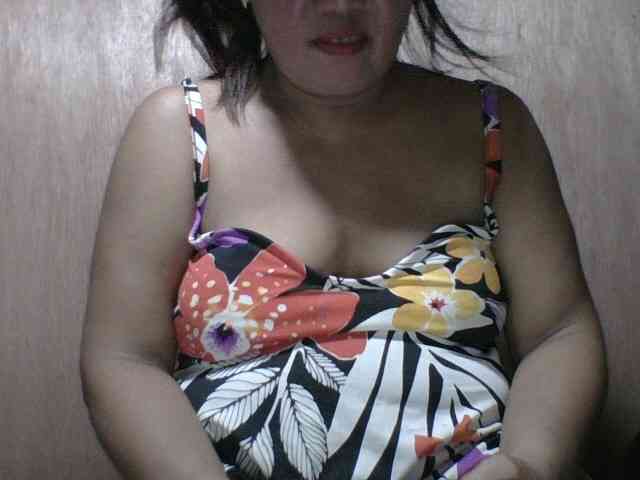 PinayAnna webcam