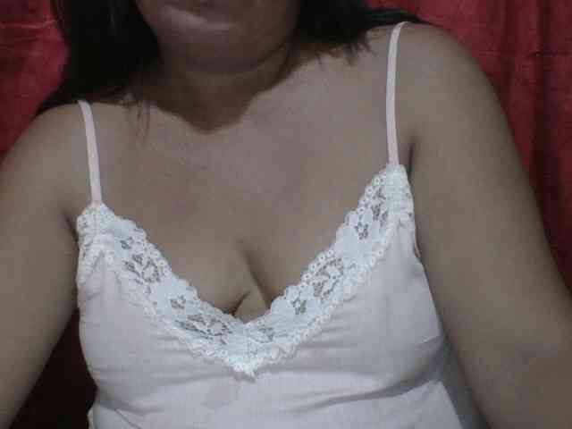 PinayAnna webcam