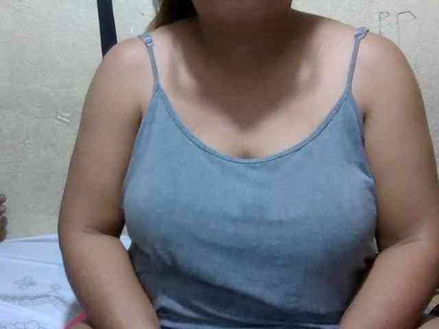 PinayAnna PinayAnna