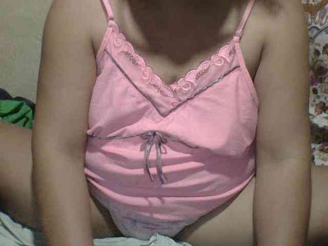 PinayAnna webcam