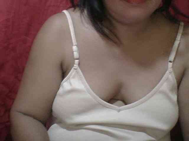 PinayAnna webcam